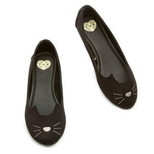 TUK cat flats